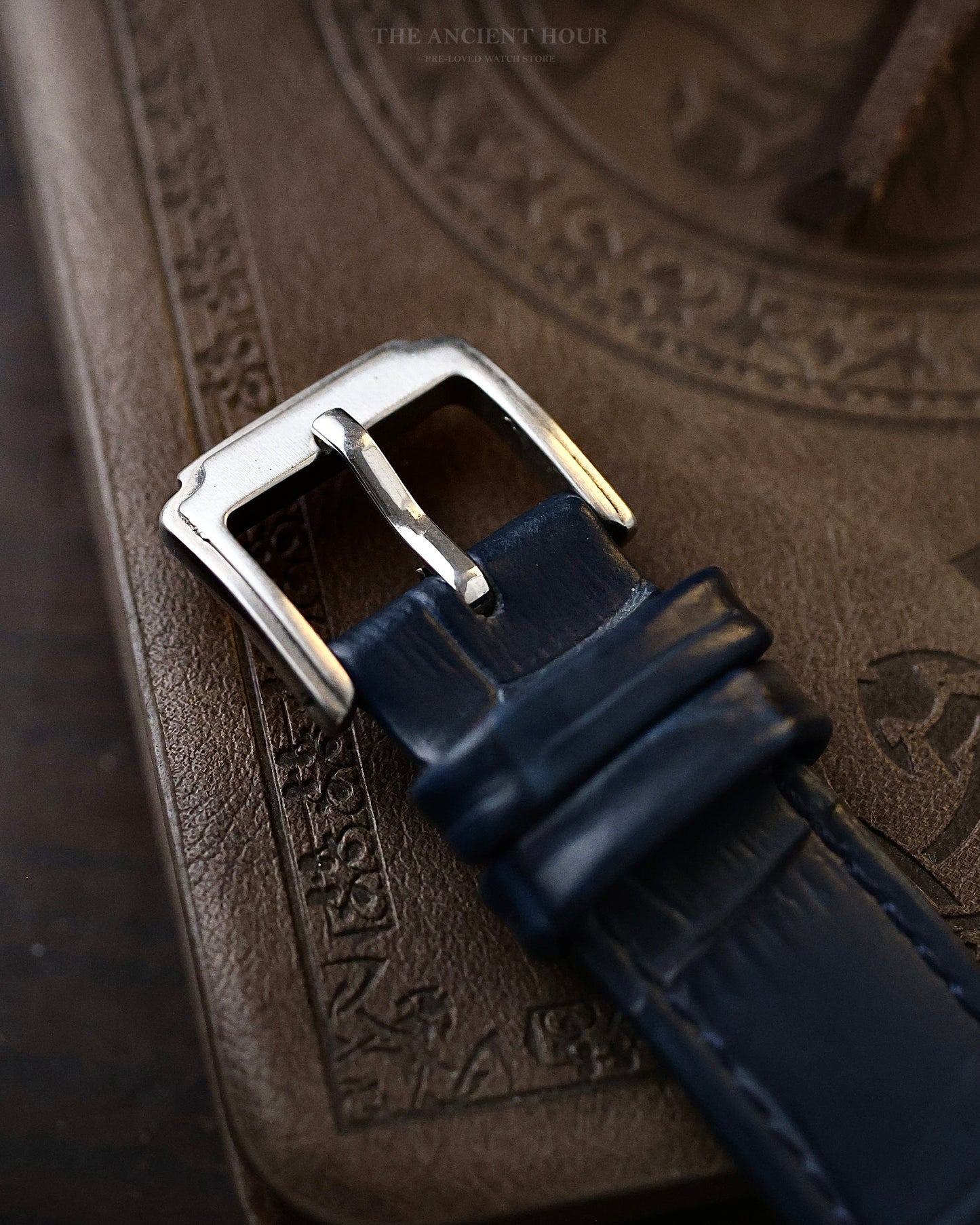1975 Vintage Seiko Quartz QZ 0923-8000 Kanji Day Calendar