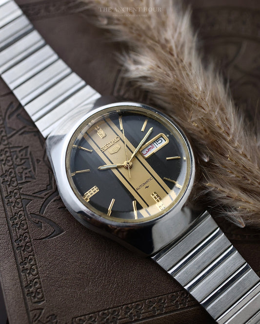 1983 VINTAGE SEIKO 5 AUTOMATIC "RACING STRIPE" 6309-6104 MEN'S WATCH