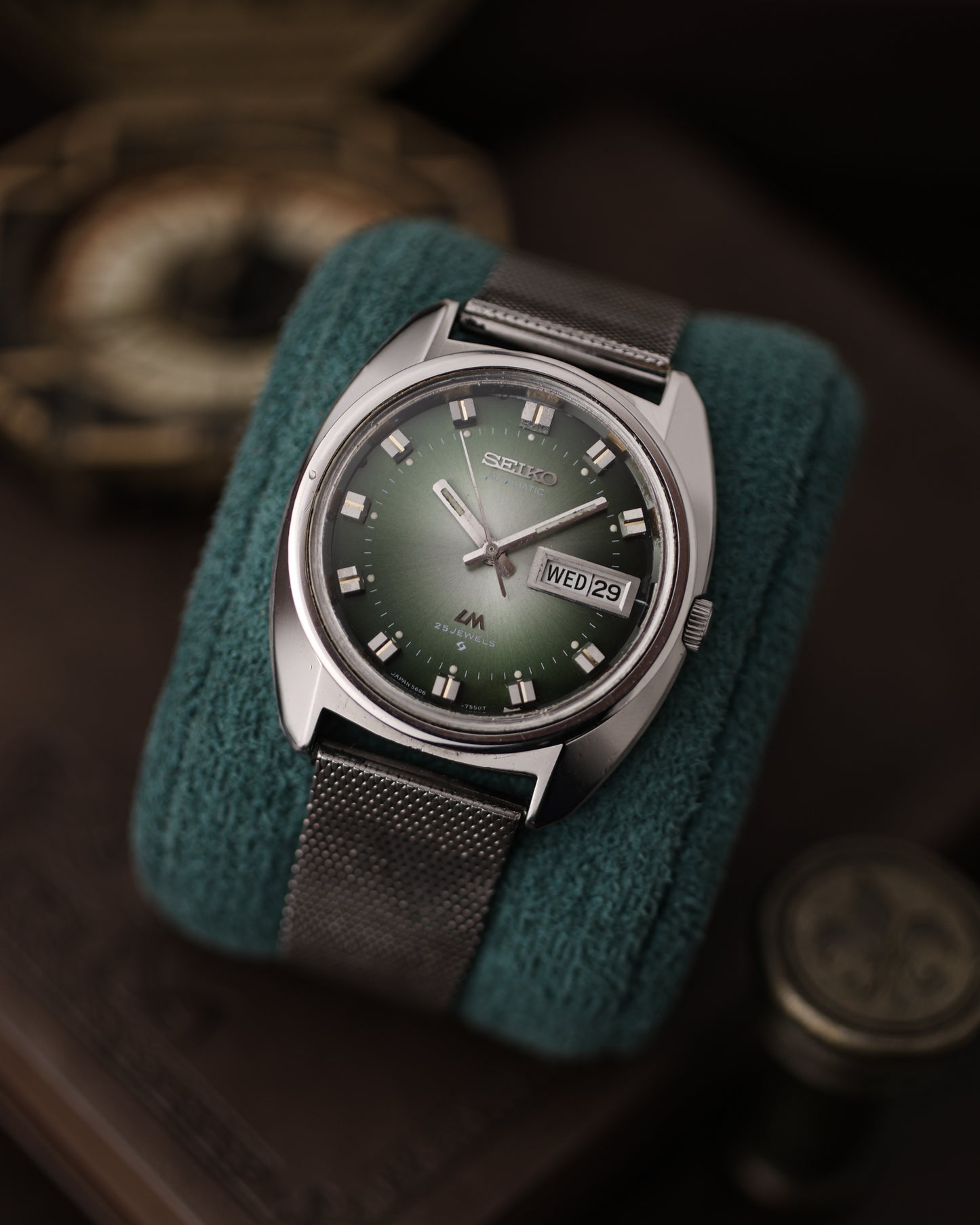 Vintage Seiko LM Green dial - 5606 movement