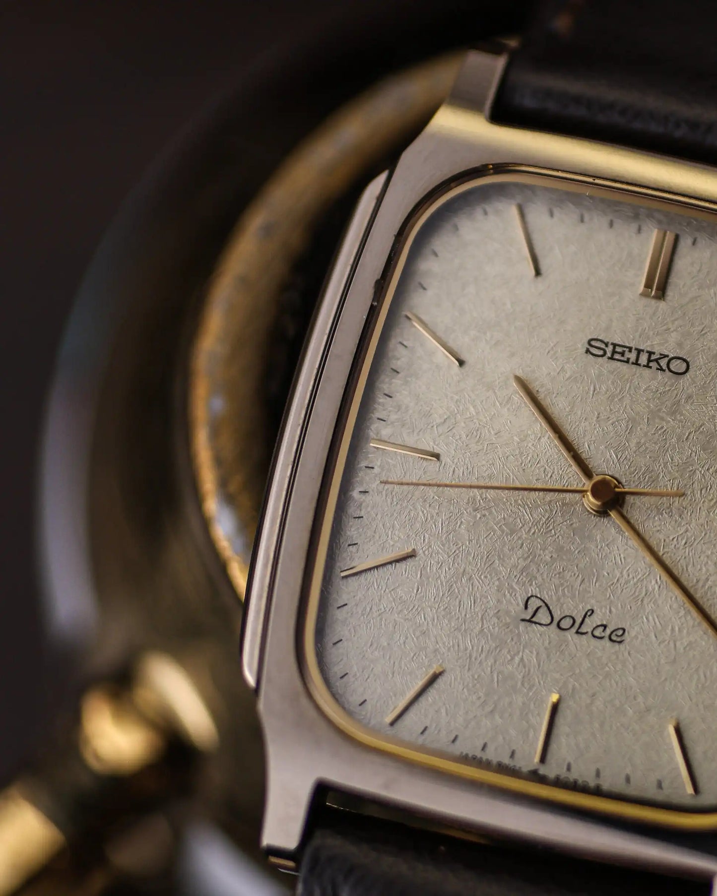 1989 Vintage Seiko Dolce Tank “Snowflake” Dial tungsten carbide – Ref. 8N41-5070