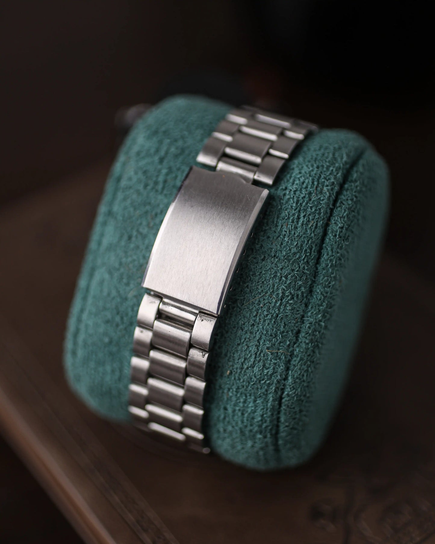 Vintage Seiko Lord Quartz Black Linen dial 7853