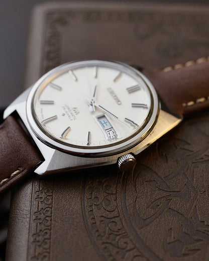 Vintage JDM Seiko LM 5606-7000 White Sunburst dial- Watch for sale
