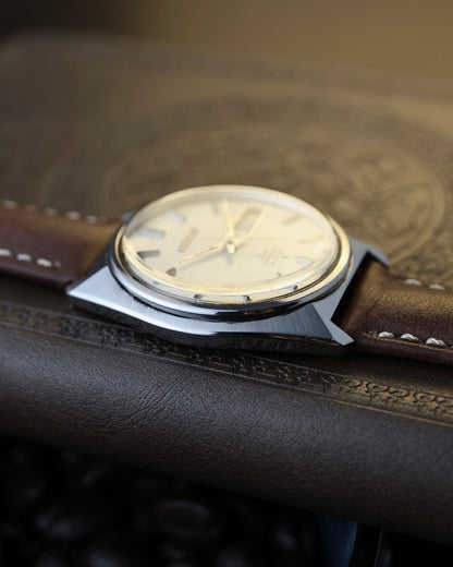 Vintage JDM Seiko LM 5606-7000 White Sunburst dial- Watch for sale