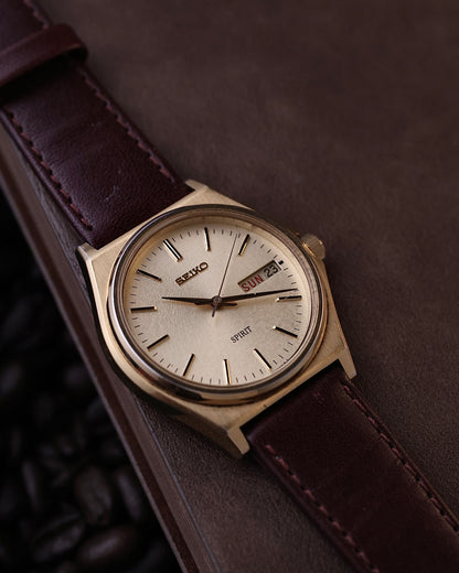 Vintage JDM Seiko Spirit Snowflake dial | 7N48-7000 | Kanji/English day calendar watch for sale