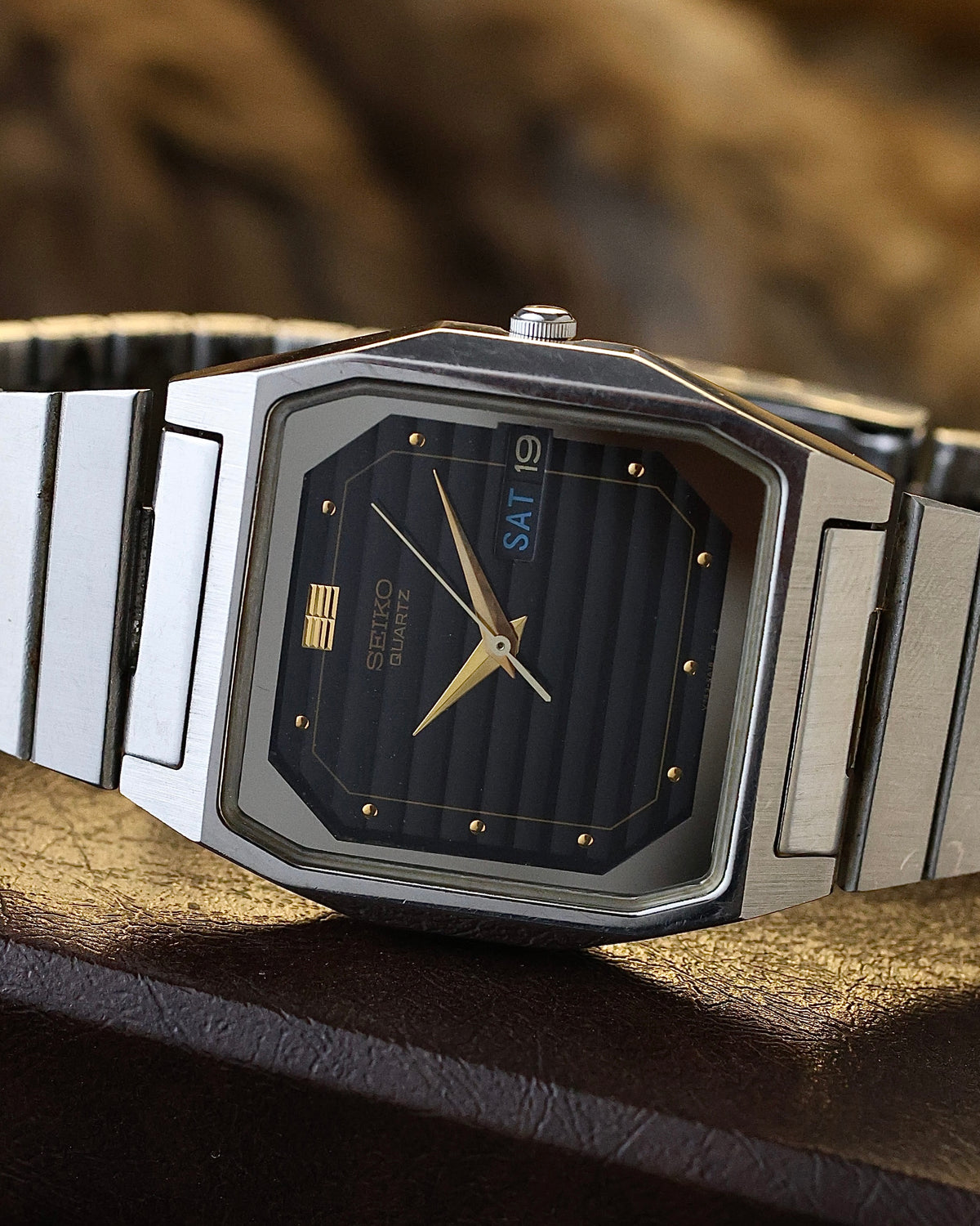 Seiko Shutter Lines Textured Dial - Tank Case & Seiko buckle Ref. V743-5A00