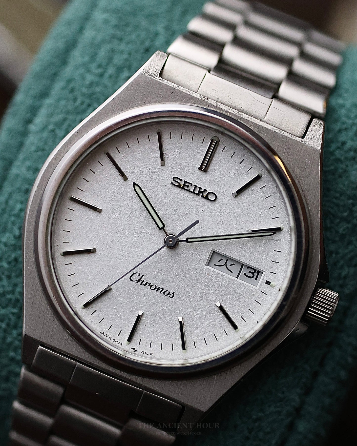 1981 SEIKO CHRONOS 5H23-7060 DAYDATE KANJI SNOWFLAKE DIAL STAINLESS STEEL