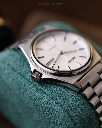 1981 SEIKO CHRONOS 5H23-7060 DAYDATE KANJI SNOWFLAKE DIAL STAINLESS STEEL