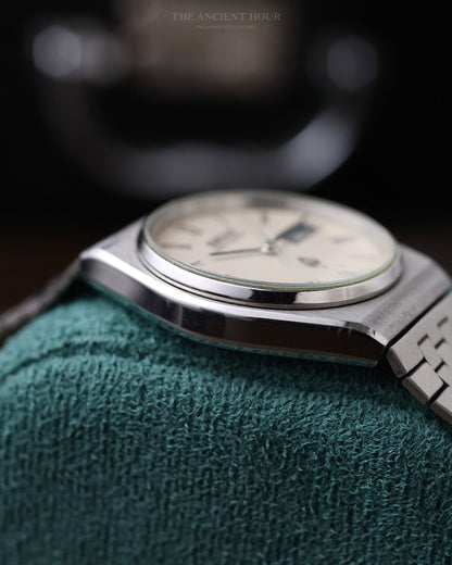 JDM VINTAGE SEIKO LORD QUARTZ WHITE ROMAN DIAL 7853-7010 KANJI DAY-DATE