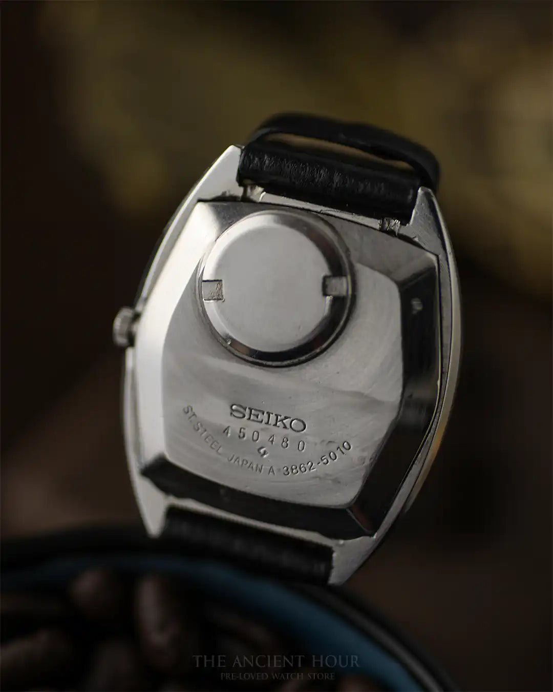 1974 Vintage Seiko QR 3862 5010