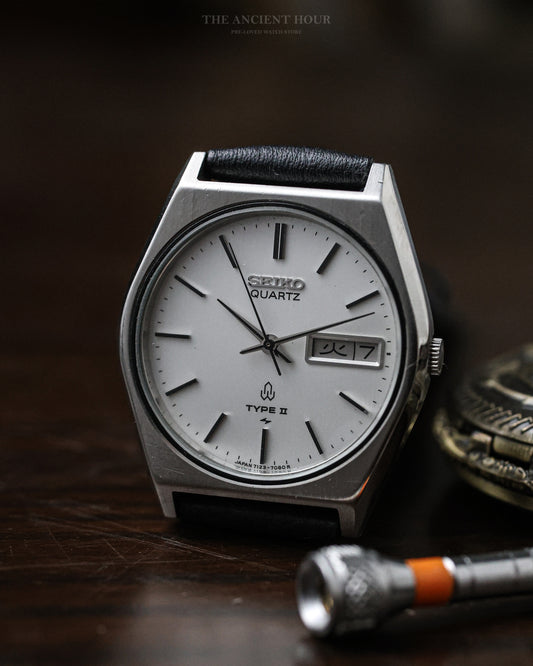Vintage Seiko Quartz Type II Ref 7123-7000 Kanji day/date calendar