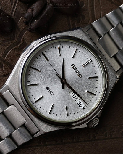 SEIKO SPIRIT QUARTZ JDM SNOWFLAKE DIAL