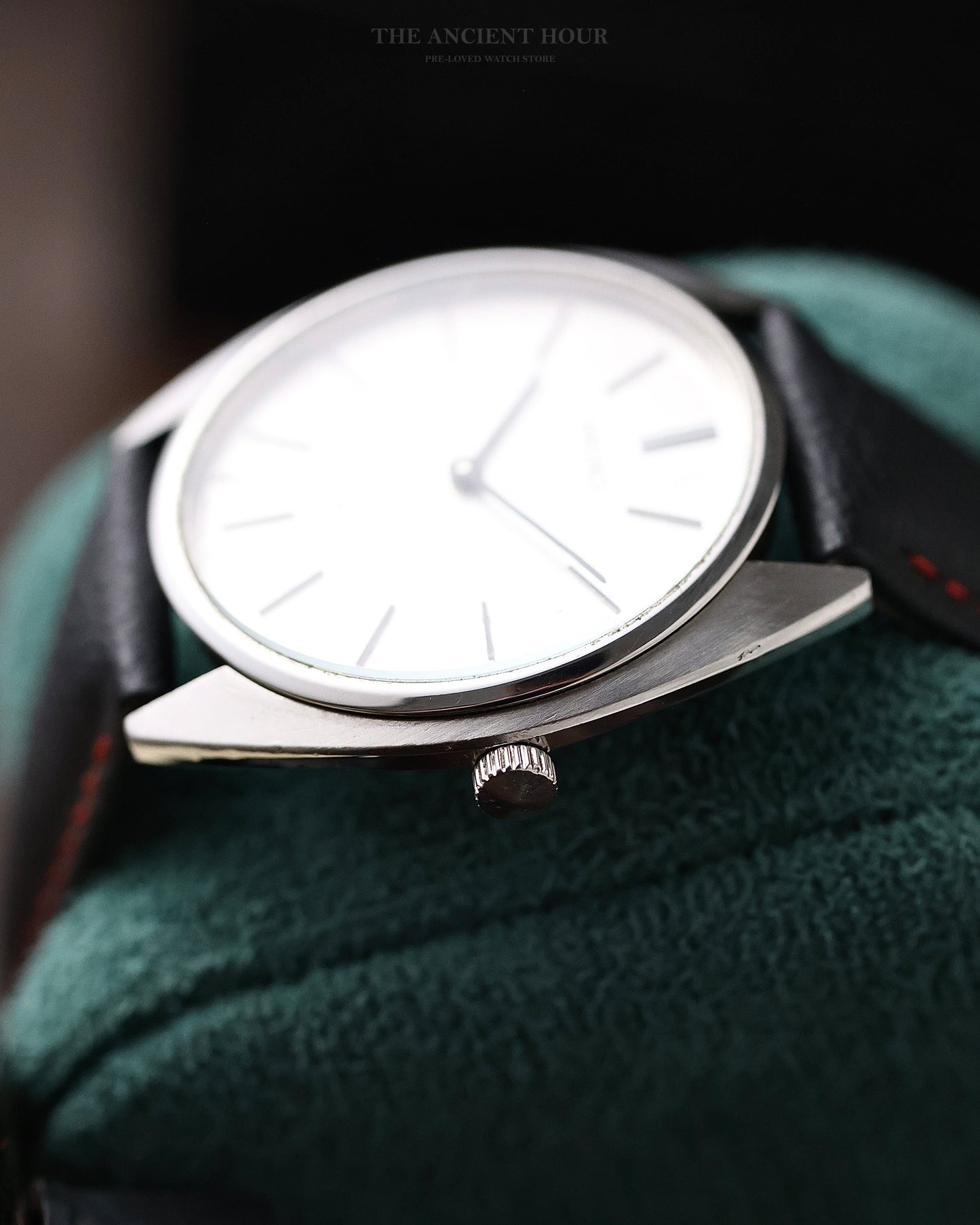 VINTAGE SEIKO CHARIOT 2220-1060R HI-BEAT DRESS WATCH