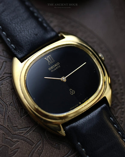 Vintage Seiko Quartz – Two-Tone Dial | Ellipse Case | Made in Japan