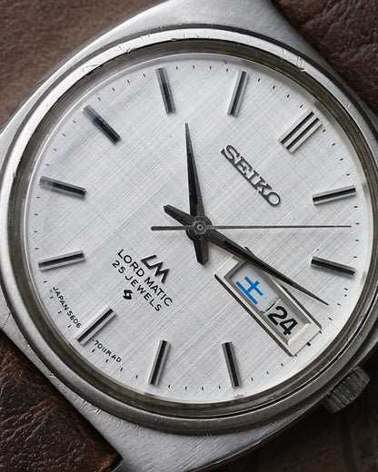 1970s Vintage Seiko Lord Matic 5606-7050 Silver "Linen Dial"