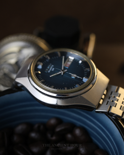 1984 Vintage Seiko QR Blue dial Ref. 3863-7010 quartz watch