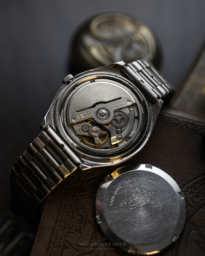 1974 Seiko Lordmatic(LM) White Dial 5606-8090 Automatic movement kanji day/date calendar